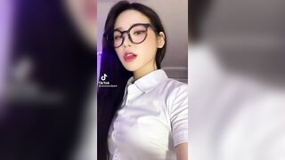 Asian TikTok Girls: This trend ♥️♥️ #2