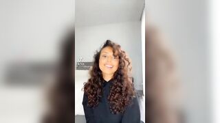 Sexy TikTok Girls: I’m not sure why but I watched this a few times. Just a few... #4