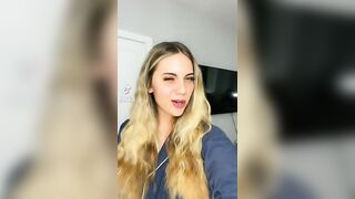 Sexy TikTok Girls: Arianna ass is jello #1