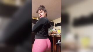 Sexy TikTok Girls: Is it the spandex or is it phat #4