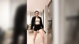 Sexy TikTok Girls: Plenty of recoil. The best version of this song. #4