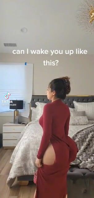 listen to it clap bruh