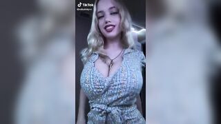 Sexy TikTok Girls: Grandma Outfit #2
