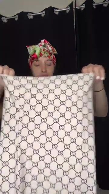 Her tiktok is virgolee and she is amazing!