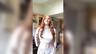 Sexy TikTok Girls: Pointing at you #4