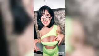 Sexy TikTok Girls: Tiktok milf #3