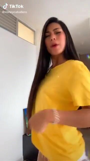 Pokies and jiggle is better than nothing but I want see thru again