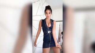 Sexy TikTok Girls: Little under skirt peek and some perfect cleavage #3