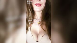 Sexy TikTok Girls: Mommy does look delicious doesn’t she♥️♥️? #2