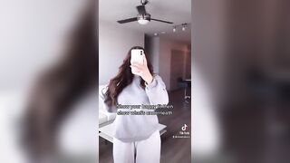 Sexy TikTok Girls: Baggy fit #3