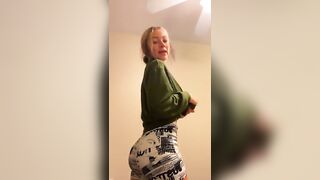 Sexy TikTok Girls: it’s a classic #4