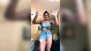 Sexy TikTok Girls: @hmalvone__ #4