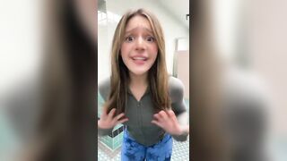 TikTok thot Soph Gara sticks out tongue and shake’s her massive ass ????????????