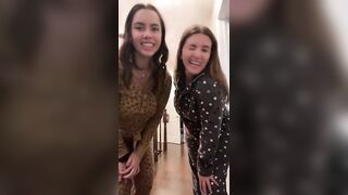 I want to fuck the girl in grey's huge ass