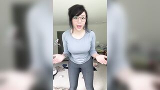 Sexy TikTok Girls: Thick asians are best #2