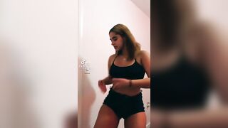 Sexy TikTok Girls: Thick ass legs #2