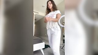 Sexy TikTok Girls: Amber bouncing #2