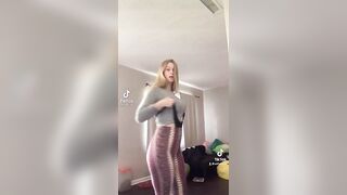 Sexy TikTok Girls: Wedging herself #3