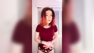 Sexy TikTok Girls: Apple booty #3