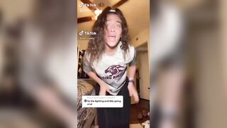 Sexy TikTok Girls: Big bank in yoga pants #1