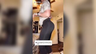Sexy TikTok Girls: Big bank in yoga pants #2