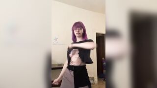 Sexy TikTok Girls: Faith in the shirt #2