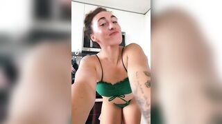 Sexy TikTok Girls: Karlye Taylor is so incredible ♥️♥️ she needs to be praised more #1