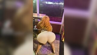 Sexy TikTok Girls: Damn she can shake that ass #2