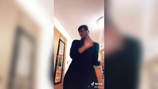 Sexy TikTok Girls: Damn she can throw it #3