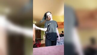 Sexy TikTok Girls: When she bent over ♥️♥️ #1