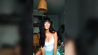 Sexy TikTok Girls: Oooff she's got that "Mommy" vibe #3