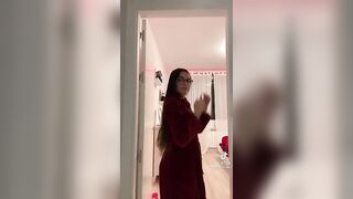 Sexy TikTok Girls: Ooooooff, gotta love this trend #3