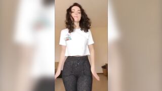 Sexy TikTok Girls: who is this #2