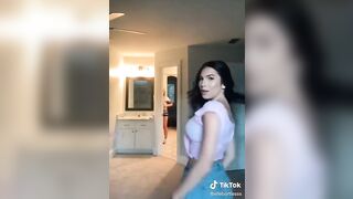Sexy TikTok Girls: Background girl looked like she was gonna pee or somn’ #4