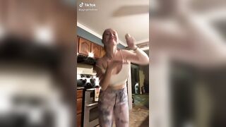 Sexy TikTok Girls: I can't stop staring at it #2