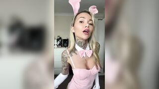 Sexy TikTok Girls: True thot expression #2