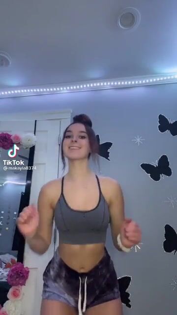 That ass shake at the end ????