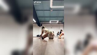 Sexy TikTok Girls: That ass recoil ♥️♥️ ♥️♥️ #1