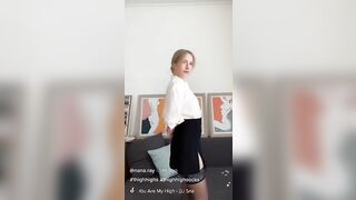 Sexy TikTok Girls: My librarian didn't look like that #3
