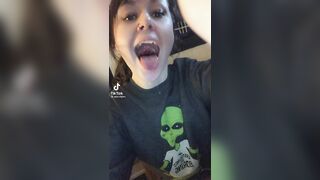 Sexy TikTok Girls: Imagine the throating ♥️♥️ #4