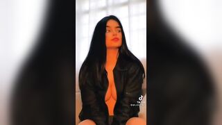 Sexy TikTok Girls: Damn...... #4