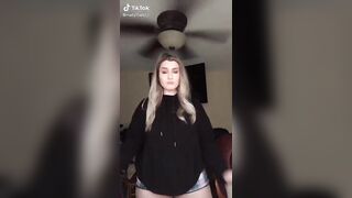 Sexy TikTok Girls: Definitely some junk in that trunk #1