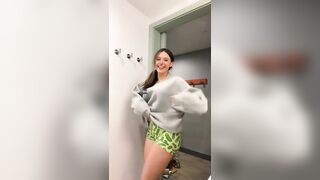 Sexy TikTok Girls: Just incredible how big it is ♥️♥️♥️♥️ #2