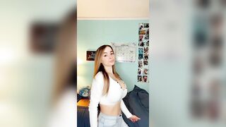 Sexy TikTok Girls: kaitlynkrems got tiddies #1