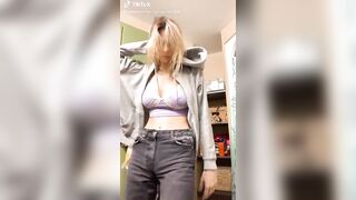 Sexy TikTok Girls: Dance away #1
