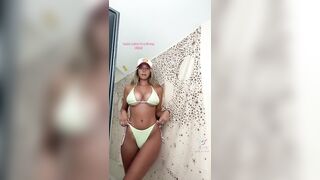 Sexy TikTok Girls: Trying them on for us ♥️♥️ #2