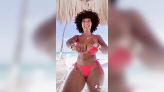 Sexy TikTok Girls: ThickTok #4