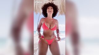 Sexy TikTok Girls: ThickTok #2