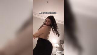 Sexy TikTok Girls: it sits so nicely #4