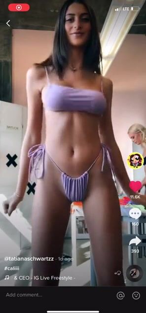 We need more gorgeous Jewish girls